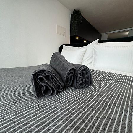 Appartement Au Rez-De-Chaussee En Vieille Ville De Porrentruy Kültér fotó
